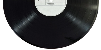 Vinyl records making comeback blog post